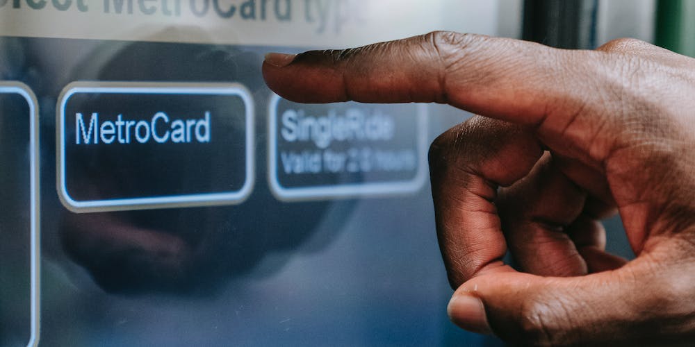 Cách Mở Khóa Thẻ ATM Tại Nhà Hướng Dẫn Chi Tiết Cho Người Mới